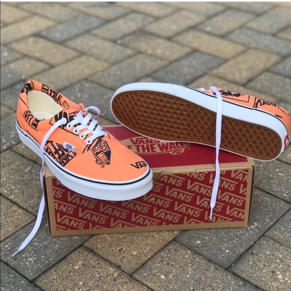 Restock NWT Vans Logo Mix Era Authentic Shoe - Picture 6 of 8